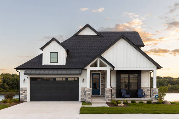 Best Roof Insulation Installation  in Wakefield, VA
